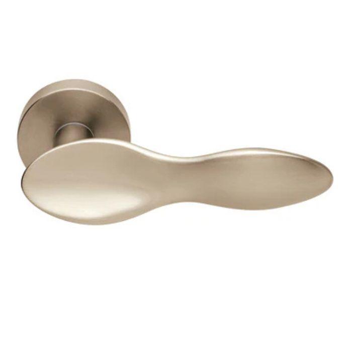Durvju rokturis Manital Spoon