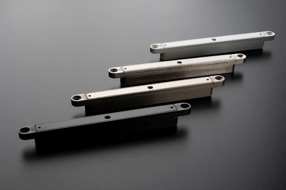 Magnetic door closing system with adjustable block M&T Magnetic