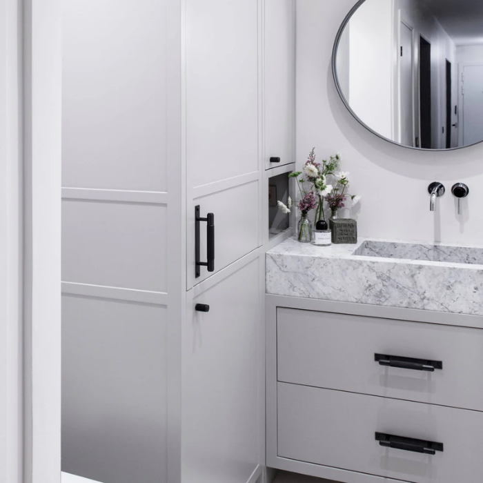 Pull bar on plate Buster + Punch Cross